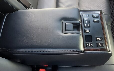Toyota Camry, 2016 год, 2 650 000 рублей, 37 фотография