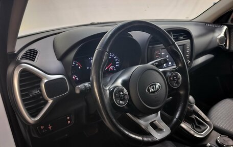 KIA Soul II рестайлинг, 2019 год, 1 590 000 рублей, 9 фотография