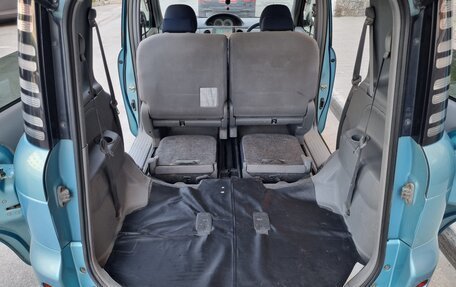 Toyota Sienta I, 2003 год, 410 000 рублей, 18 фотография