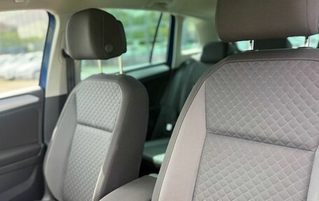 Volkswagen Tiguan II, 2018 год, 2 650 000 рублей, 30 фотография