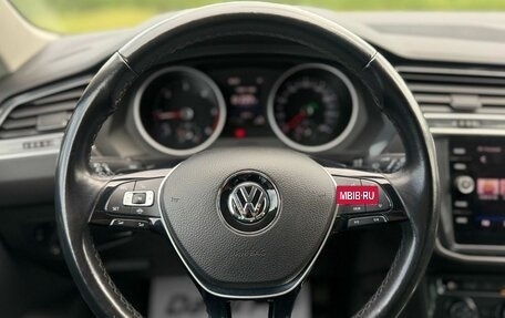 Volkswagen Tiguan II, 2018 год, 2 650 000 рублей, 22 фотография