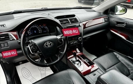 Toyota Camry, 2011 год, 1 480 000 рублей, 7 фотография