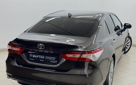 Toyota Camry, 2019 год, 2 967 000 рублей, 6 фотография
