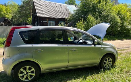 Nissan Note II рестайлинг, 2005 год, 350 000 рублей, 3 фотография