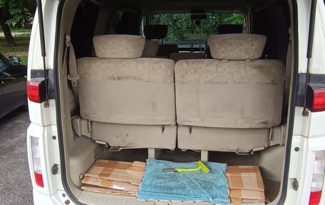 Nissan Elgrand III, 2003 год, 1 300 000 рублей, 5 фотография