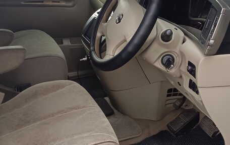 Nissan Elgrand III, 2003 год, 1 300 000 рублей, 9 фотография