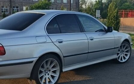 BMW 5 серия, 2000 год, 850 000 рублей, 2 фотография