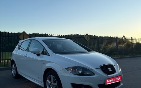 SEAT Leon II, 2012 год, 670 000 рублей, 1 фотография