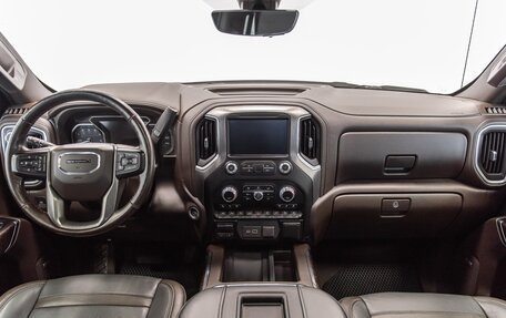 GMC Sierra, 2018 год, 4 700 000 рублей, 14 фотография