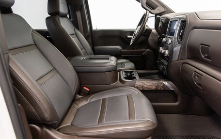 GMC Sierra, 2018 год, 4 700 000 рублей, 25 фотография