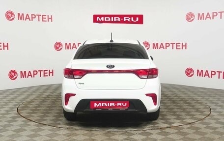 KIA Rio IV, 2018 год, 1 321 000 рублей, 6 фотография