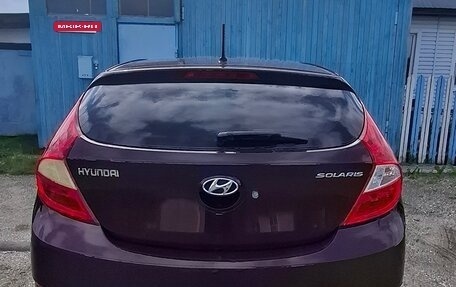 Hyundai Solaris II рестайлинг, 2013 год, 690 000 рублей, 3 фотография