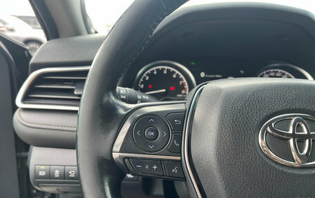 Toyota Camry, 2018 год, 2 230 000 рублей, 8 фотография