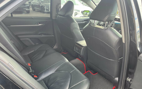 Toyota Camry, 2018 год, 2 230 000 рублей, 17 фотография