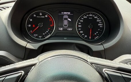 Audi A3, 2019 год, 1 850 000 рублей, 11 фотография