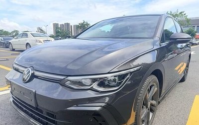 Volkswagen Golf VIII, 2023 год, 2 050 000 рублей, 1 фотография