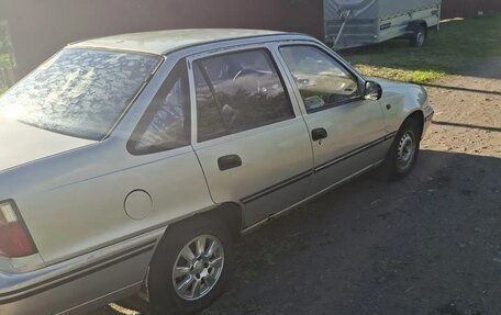 Daewoo Nexia I рестайлинг, 2004 год, 130 000 рублей, 7 фотография