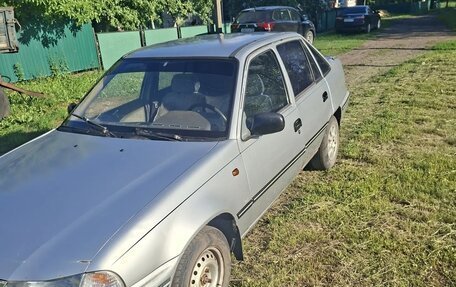 Daewoo Nexia I рестайлинг, 2004 год, 130 000 рублей, 13 фотография
