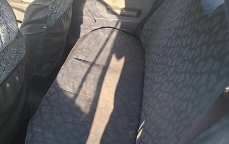 Daewoo Nexia I рестайлинг, 2004 год, 130 000 рублей, 12 фотография
