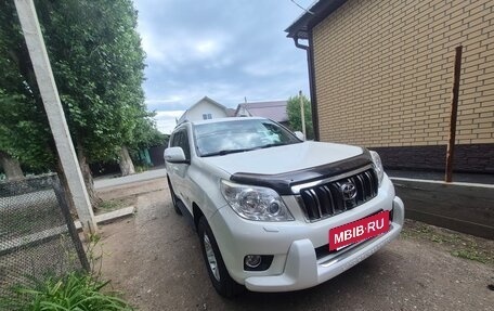 Toyota Land Cruiser Prado 120 рестайлинг, 2009 год, 2 800 000 рублей, 3 фотография