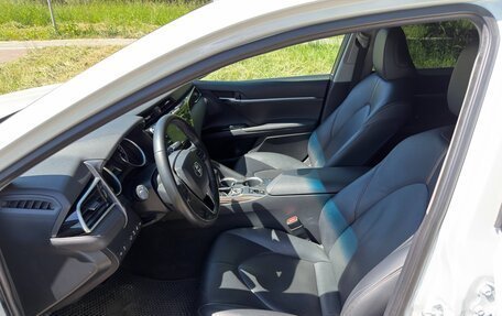 Toyota Camry, 2019 год, 2 370 000 рублей, 7 фотография