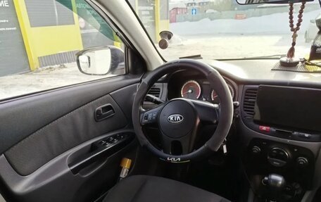KIA Rio II, 2011 год, 360 000 рублей, 6 фотография