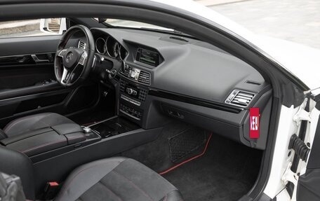 Mercedes-Benz E-Класс, 2013 год, 2 230 000 рублей, 18 фотография