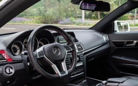 Mercedes-Benz E-Класс, 2013 год, 2 230 000 рублей, 15 фотография