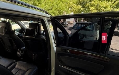 Mercedes-Benz GL-Класс, 2010 год, 2 000 000 рублей, 24 фотография