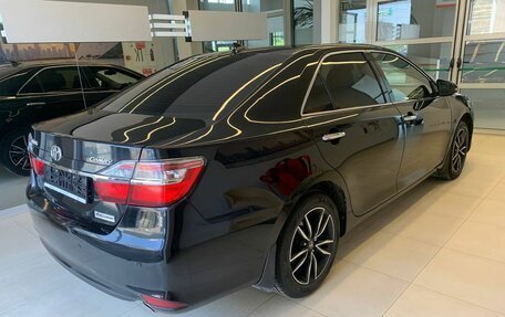 Toyota Camry, 2016 год, 2 300 000 рублей, 4 фотография