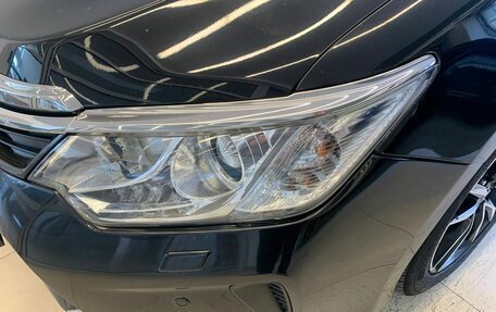 Toyota Camry, 2016 год, 2 300 000 рублей, 14 фотография