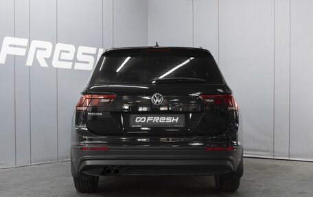 Volkswagen Tiguan II, 2020 год, 2 600 000 рублей, 4 фотография