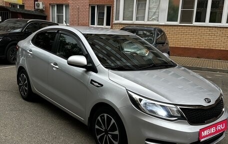 KIA Rio III рестайлинг, 2017 год, 1 099 000 рублей, 1 фотография