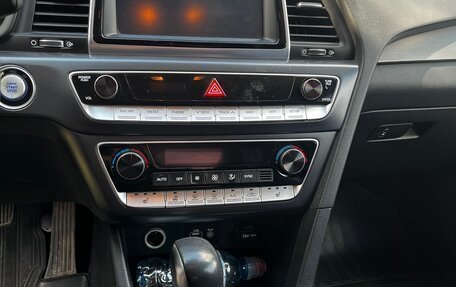 Hyundai Sonata VII, 2018 год, 1 760 000 рублей, 11 фотография
