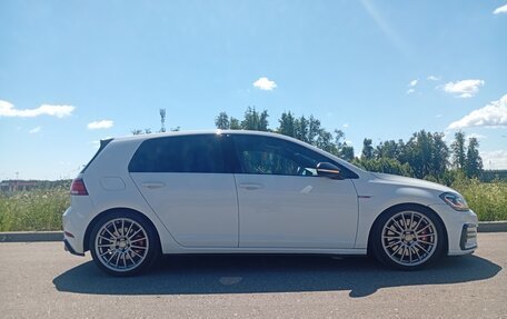 Volkswagen Golf GTI VII, 2018 год, 2 350 000 рублей, 5 фотография