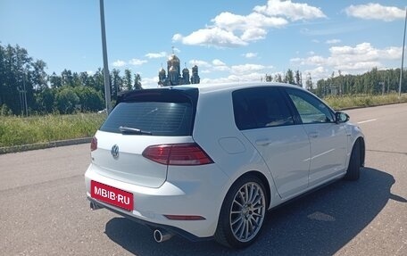 Volkswagen Golf GTI VII, 2018 год, 2 350 000 рублей, 23 фотография
