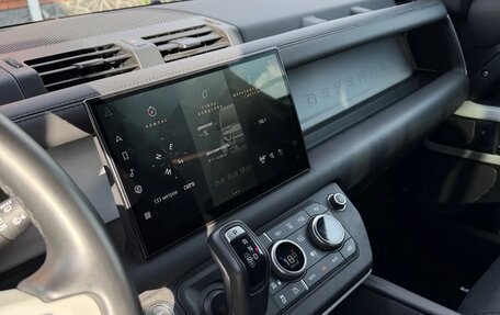 Land Rover Defender II, 2022 год, 12 000 000 рублей, 13 фотография