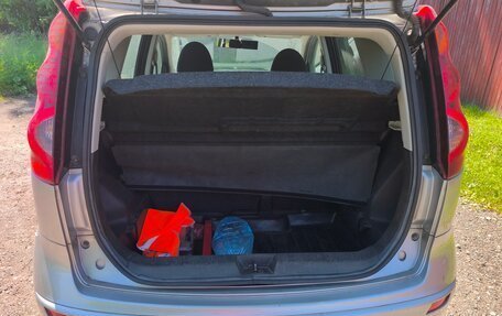 Nissan Note II рестайлинг, 2011 год, 1 000 000 рублей, 2 фотография