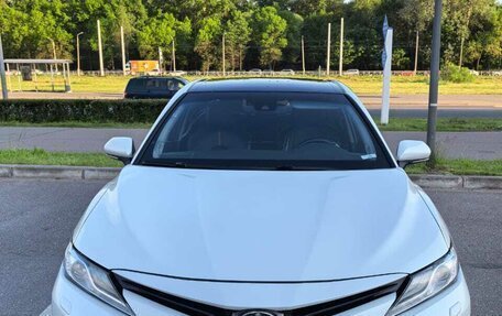 Toyota Camry, 2020 год, 2 700 000 рублей, 13 фотография