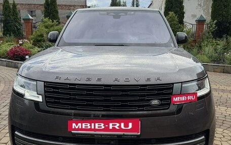 Land Rover Range Rover IV рестайлинг, 2018 год, 20 000 000 рублей, 2 фотография