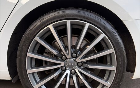 Audi A4, 2019 год, 3 999 999 рублей, 9 фотография