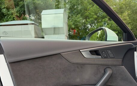 Audi A4, 2019 год, 3 999 999 рублей, 10 фотография