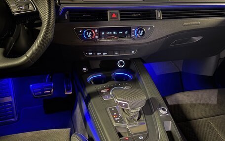 Audi A4, 2019 год, 3 999 999 рублей, 26 фотография