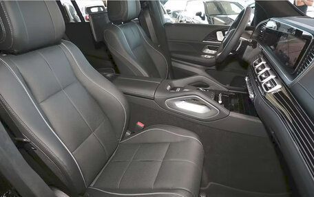 Mercedes-Benz GLS, 2024 год, 11 000 000 рублей, 12 фотография