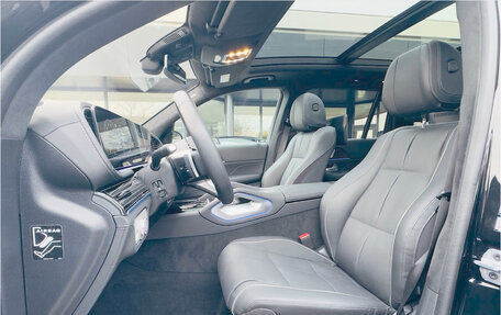 Mercedes-Benz GLS, 2024 год, 11 000 000 рублей, 13 фотография