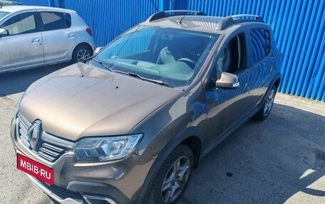 Renault Sandero II рестайлинг, 2021 год, 1 379 000 рублей, 2 фотография