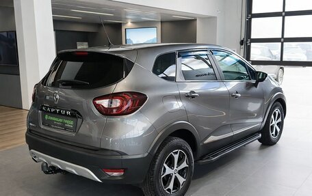Renault Kaptur I рестайлинг, 2019 год, 1 050 000 рублей, 4 фотография