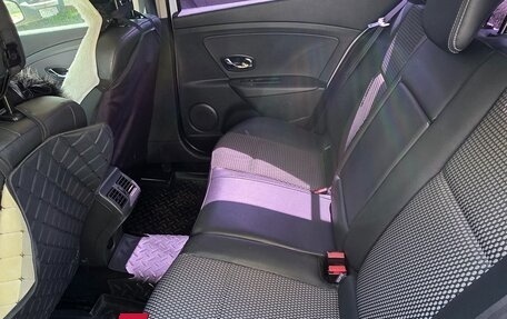 Renault Fluence I, 2012 год, 400 000 рублей, 2 фотография