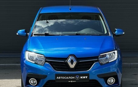Renault Logan II, 2018 год, 780 000 рублей, 2 фотография