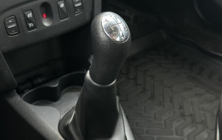 Renault Logan II, 2018 год, 780 000 рублей, 17 фотография